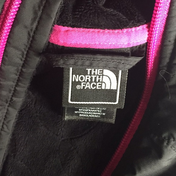 Girls’ North Face Jacket - Picture 6 of 8